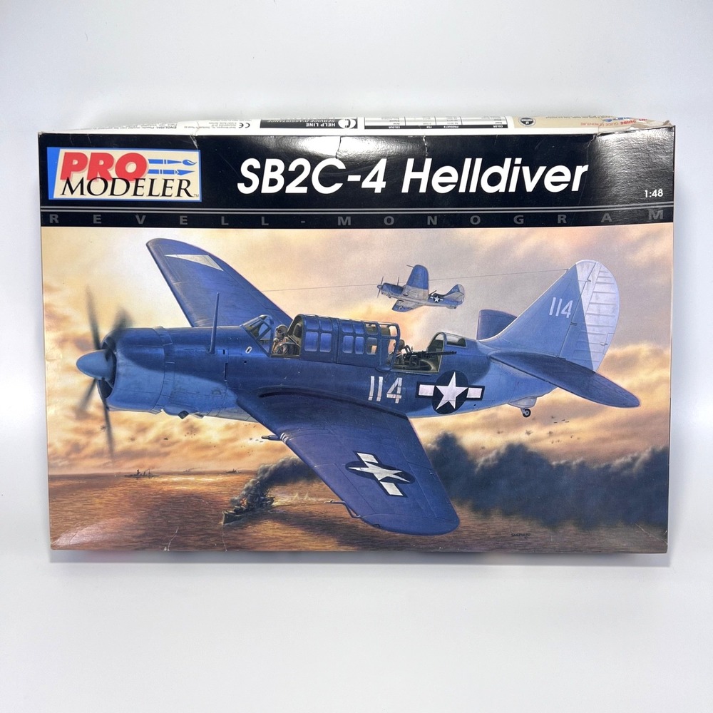 Revell Monogram Pro Modeler SB2C-4 Helldiver 1/48 Scale Model #‎ 85-5935